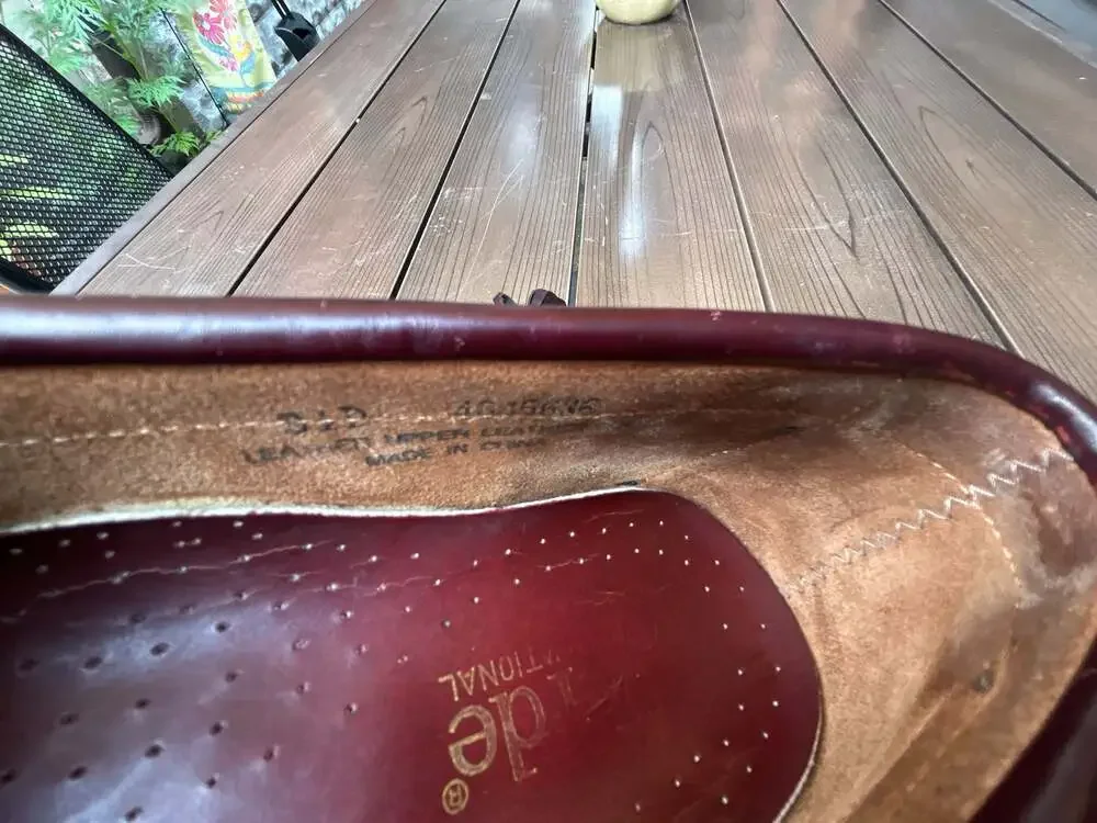 Verde International burgundy leather
